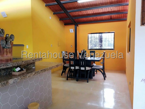Dennymar, Vende Casa Con Fines Comerciales, Por Contar Con Locales Que Pueden Ser Ambientados De Acuerdo A La Necesidad Del Cliente Y Rentabilizar Tu Inversión, Ubicada En Av El Placer. B5ac855