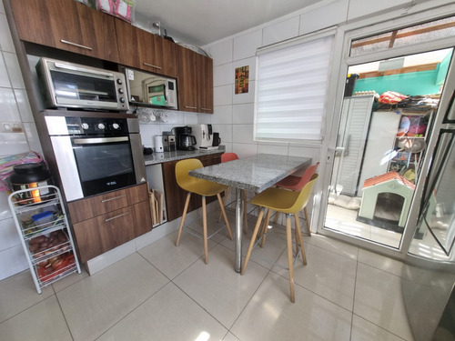Tu Nueva Historia Comienza Aquí Vive En Un Condominio C