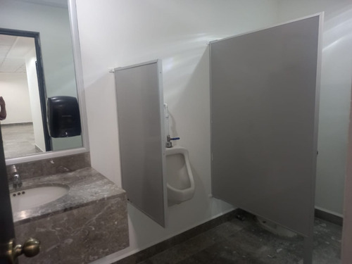 Local Comercial En Renta 228 M², 2 Baños, 8 Estacionamientos, Av José Ma. Iglesias, Chihuahua
