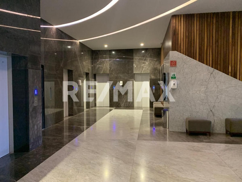 Consultorio - Comercial En Renta