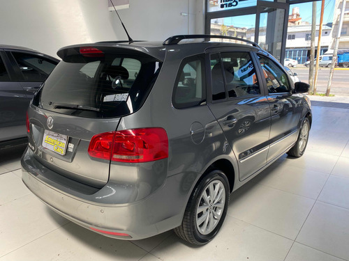Volkswagen Suran 1.6 Highline 101cv 11c