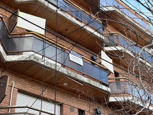 Venta Departamento 1 Dormitorio Belén De Escobar Con Cochera