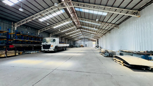 Puerta Sur Nave Industrial De 1.300 M2. Acceso Ruta 5 Sur 