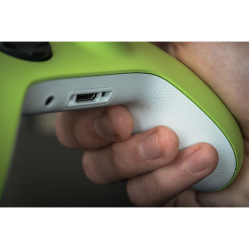 Control joystick inalámbrico Microsoft Xbox Wireless Controller Series X|S electric volt