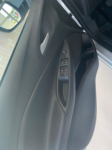 Imagem 9 de 9 de Chevrolet Onix Ltz 1.0 Turbo (flex)