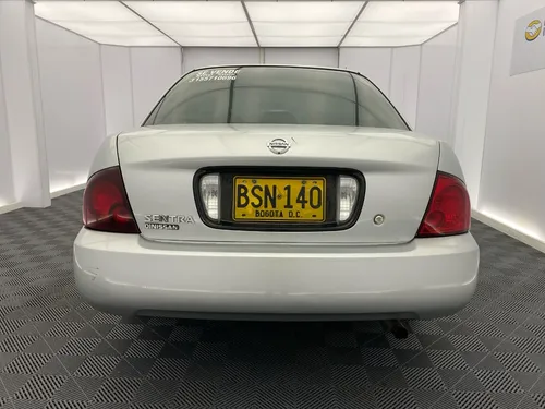 Nissan Sentra 1.8 SD