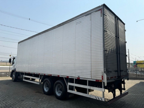 Volkswagen 24-280 E Constel. 6x2 2p (e5)