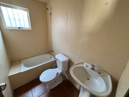Casa En Venta De 2 Dorm. En Maule