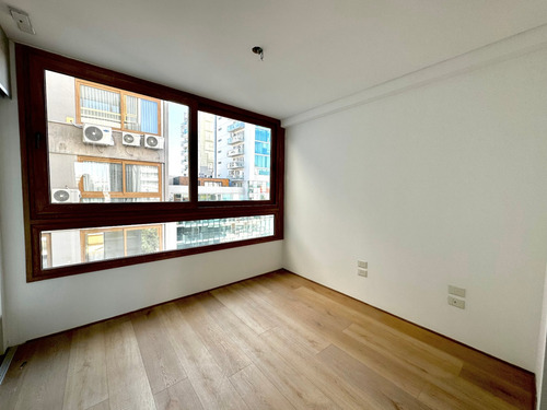 Departamento En Venta De 3 Ambientes C/ Cochera En Núñez