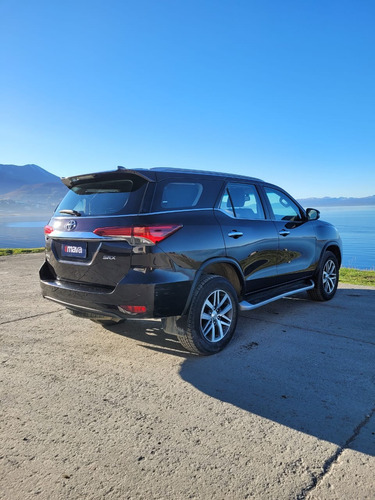 Toyota Hilux SW4 2.8 Srx 177cv 4x4 7as At