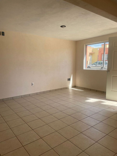 Casa En Venta, La Palma, 3 Recámaras.