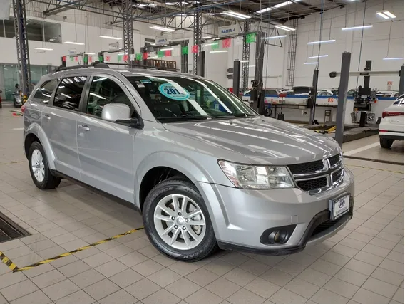 dodge journey 7 plazas Dodge Journey 2.4 Sxt Plus 7 Pasajeros At