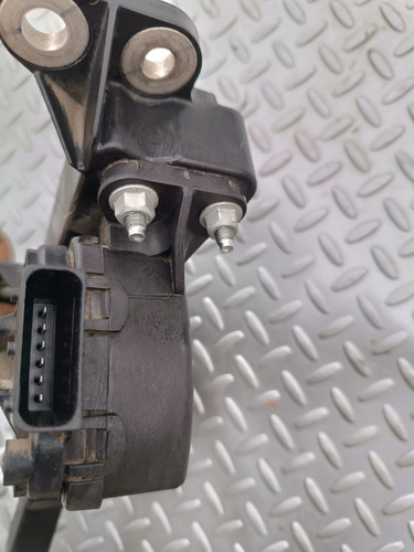 Pedal De Acelerador Nissan Frontier Pro-4x 4.0l V6 2015/2020 (Usado)