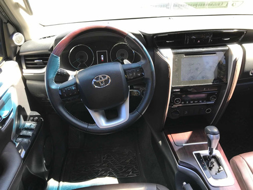 Toyota Sw4 2.8 Srx 177cv 4x4 7as At 2019