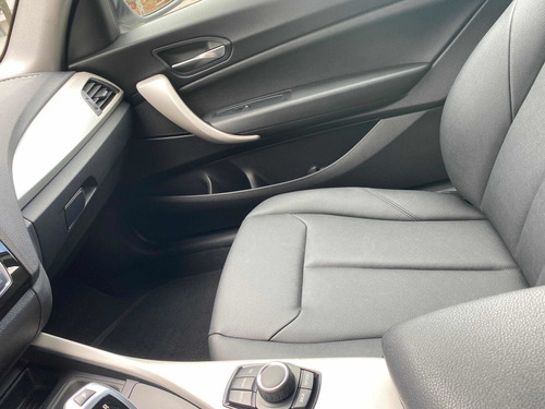 Imagen 11 de 15 de Bmw Serie 1 2017 1.6 3p 120ia Sport Line At