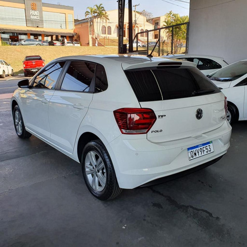 Imagem 2 de 9 de Polo Comfort. 200 Tsi 1.0 Flex 12v Aut.