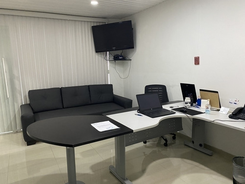 Imagen 11 de 14 de Johanna Castillo Vende Galpón Cód.433387