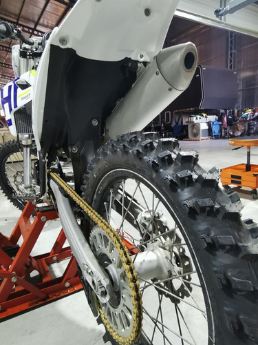 Husqvarna Fc250