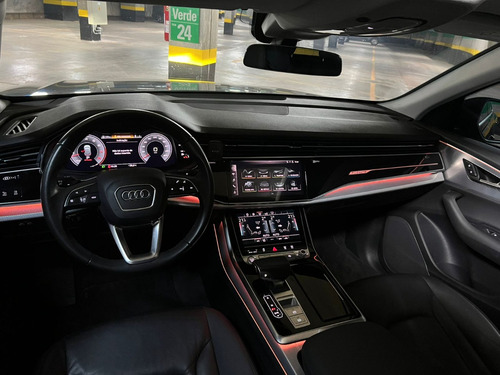 Audi Q8 3.0 Performance 55 Tfsi Quattro (mhev) 5p Hibrido
