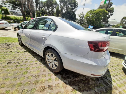 Imagen 6 de 12 de Volkswagen Jetta 2018 2.0 Tiptronic At