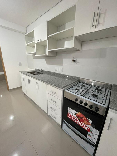 Imagen 9 de 30 de Departamento - Lanús Este