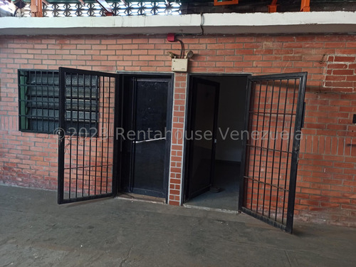 Parcela Con Galpón En Venta En Pariata. #24-2697
