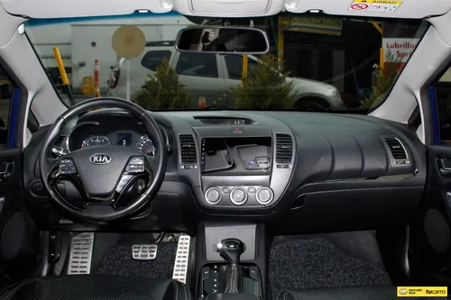 Kia Cerato Pro Sx Segunda Generación Freedom 2018