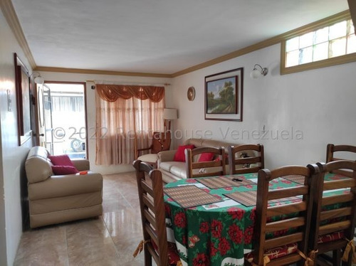 Imagen 5 de 12 de Casa En Venta En La Victoria El Consejo Terraza La Haciendita 22-20853 Mvs