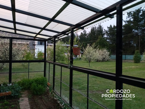 Casa + 4 Deptos + Monoambiente Sobre 1 Hectárea. Lago Puelo, Chubut.