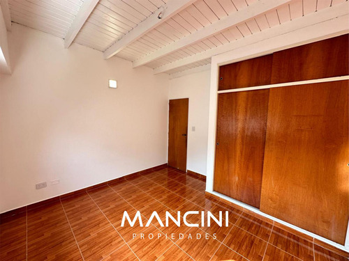 Duplex En Venta De 4 Ambientes - Villa Ballester