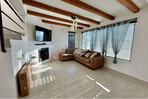 Residencia De Lujo En Renta Ubicada Punta Piedra Ensenada
