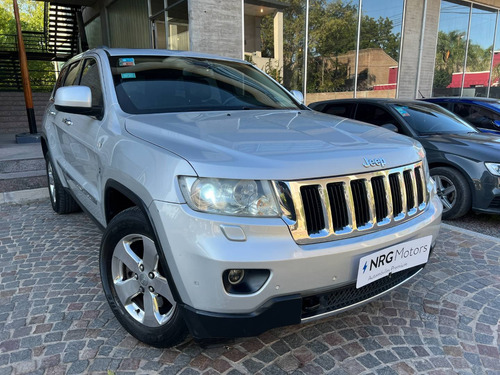 Imagen 3 de 15 de Jeep Grand Cherokee Lim 3.6 2011
