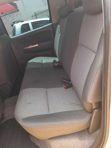Imagem 8 de 9 de Toyota Hilux Cabine Dupla 2.7 Sr Cd 4x2 (flex) (aut)