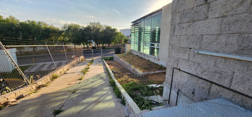 Nave Industrial En Parque El Marqués