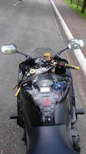 Imagem 6 de 9 de Yamaha R1 Preta - Carbono - Exclusiva - (somente Venda)