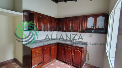 Apartamento En Arriendo En Comuneros. Cod A14169
