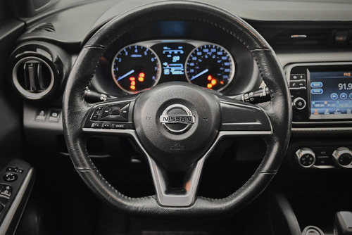 Nissan Kicks ADVANCE 1.6 AT