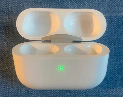 Caja Case De Carga AirPods Pro Original Apple Modelo A2084