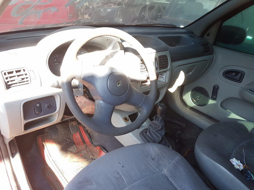 Sucata Renault Clio Aut 1.0 H 2003 2004 (somente Peças)