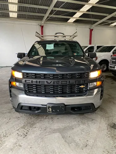 Chevrolet Silverado 4.3 Wt Cab Reg At 4X4