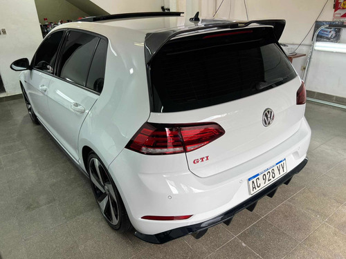 Imagen 4 de 10 de Volkswagen Golf 2018 2.0 Gti Tsi App Connect