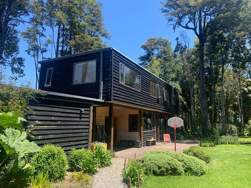 Casa En Venta De 3 Dorm. En Puerto Varas