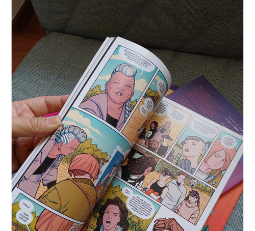 Coleção Paper Girls Completa - Devir - 6 Volumes (Usado)