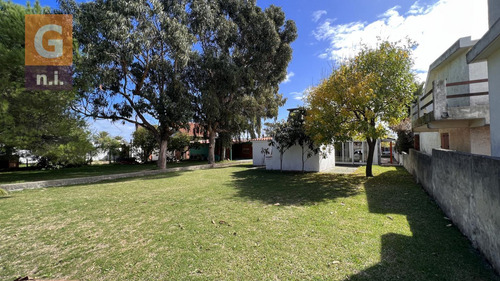 Casa En Piriápolis (punta Fría) Ref. 5902