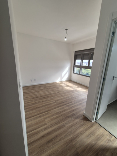 Apartamento 139m2 - 2 Vagas,3 Suites Varanda Gourmet, Ar Con