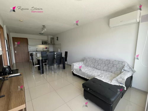 Venta De Apartamento 1 Dormitorios Penthouse