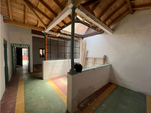 Casa Para La Venta, Ideal Para Construir Un Nuevo Proyecto.