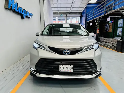 Toyota Sienna 3.5 Xle Piel At