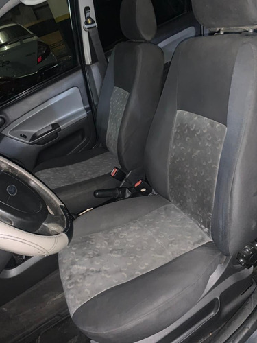 Ford Fiesta Max