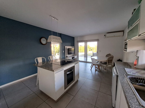 Imagen 12 de 30 de Venta Casa Lote Interno Tipas Nordelta Pileta